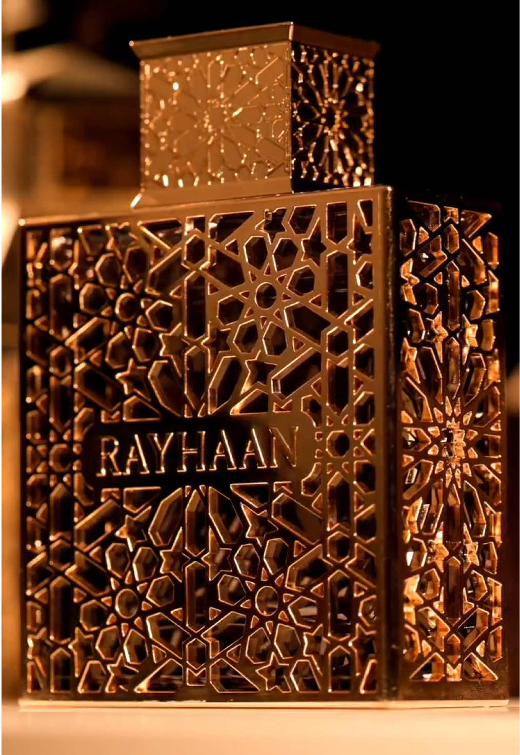 Introducing Rayhaan Elixir for men, a fragrance that exudes masculinity and sophistication. This premium scent combines the robust essence of bergamot and armoise with the warm, inviting notes of vanilla and tonka bean. Experience the epitome of luxury with Rayhaan Elixir 🫶 #RayhaanPerfumes #rayhaanelixir #rayhaan #perfumecollection #perfumelovers  
