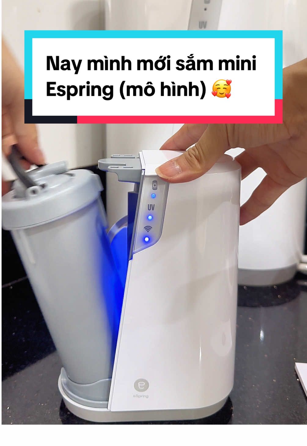 Bé máy lọc nước Espring con và Espring mẹ 🤣Ai thích sưu tập mô hình ko nè #espring #maylocnuoc #unboxing #amway #maylocnuocespring 