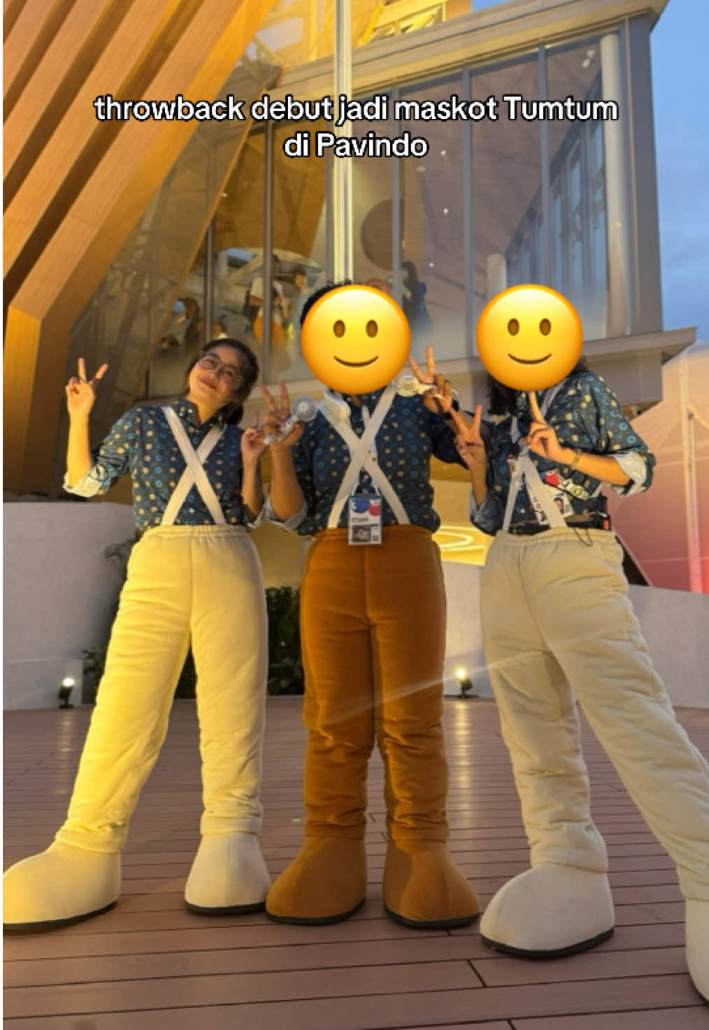 a little behind the scenes of being Indonesia Pavilion's mascot - Tumtum!  sejak debut kayanya ada 3-4x lagi jadi Tumtum 😅 MAKASIH buat semuanya yang udah bikin bucket listku tercapai!!! dan makasih buat yang udah bantu dokumentasi juga #indonesiapavilion #インドネシア館 