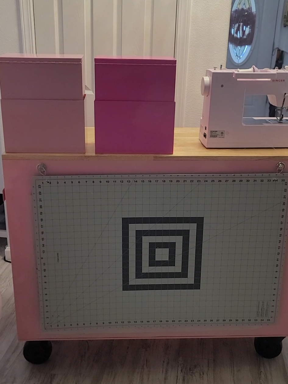 This idea made my day!!! I wanted to easily store my sewing mats and hide them as well. DONE!!😊🧵🪡 #sewinghack #hack #4u 
