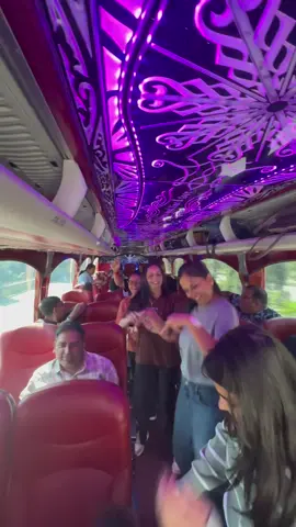 Khách Ấn không bao giờ làm chúng ta thất vọng =)))) #gujarat #indian #partybus #dance #enjoylife 🇮🇳🇮🇳🪷🪷