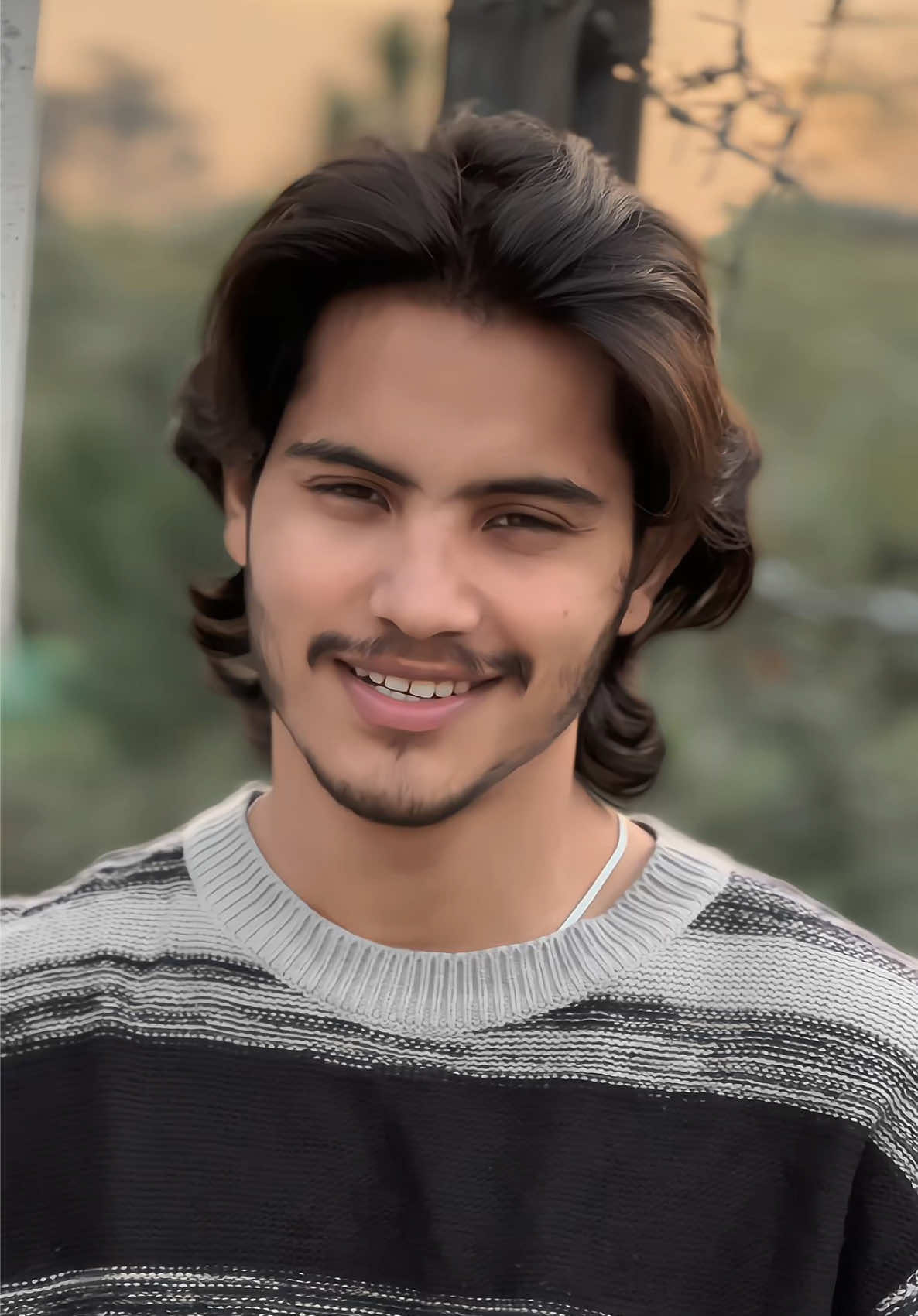 Hyee 🙂‍↕️❤️‍🔥 #ubaidhadiab #wahcanttking #motivation #poetry #tranding 