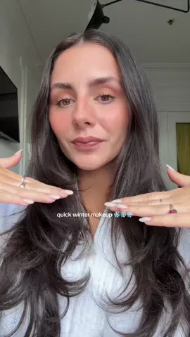 Winter makeup routine / get ready with me hotel edition ❄️ this blush is the perfect natural rosy cheek shade #grwm #wintermakeup #coldgirlmakeup #makeup #beauty @Bobbi Brown @Hourglass Cosmetics @rhode skin @Too Faced @milkmakeup @Morphe Cosmetics 