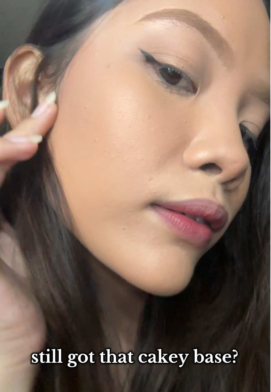 Smooth, matte, all day. No more cakey base. ✨🥰 #MakeupHack #MatteFinish #OilySkin @Sea Makeup Philippines 