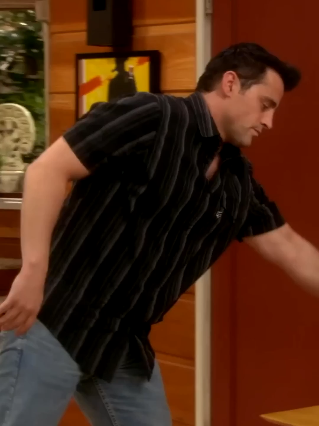 Joey picking his studies over a hottie? That's a first. #FRIENDS #movie #tiktok #trending #hot