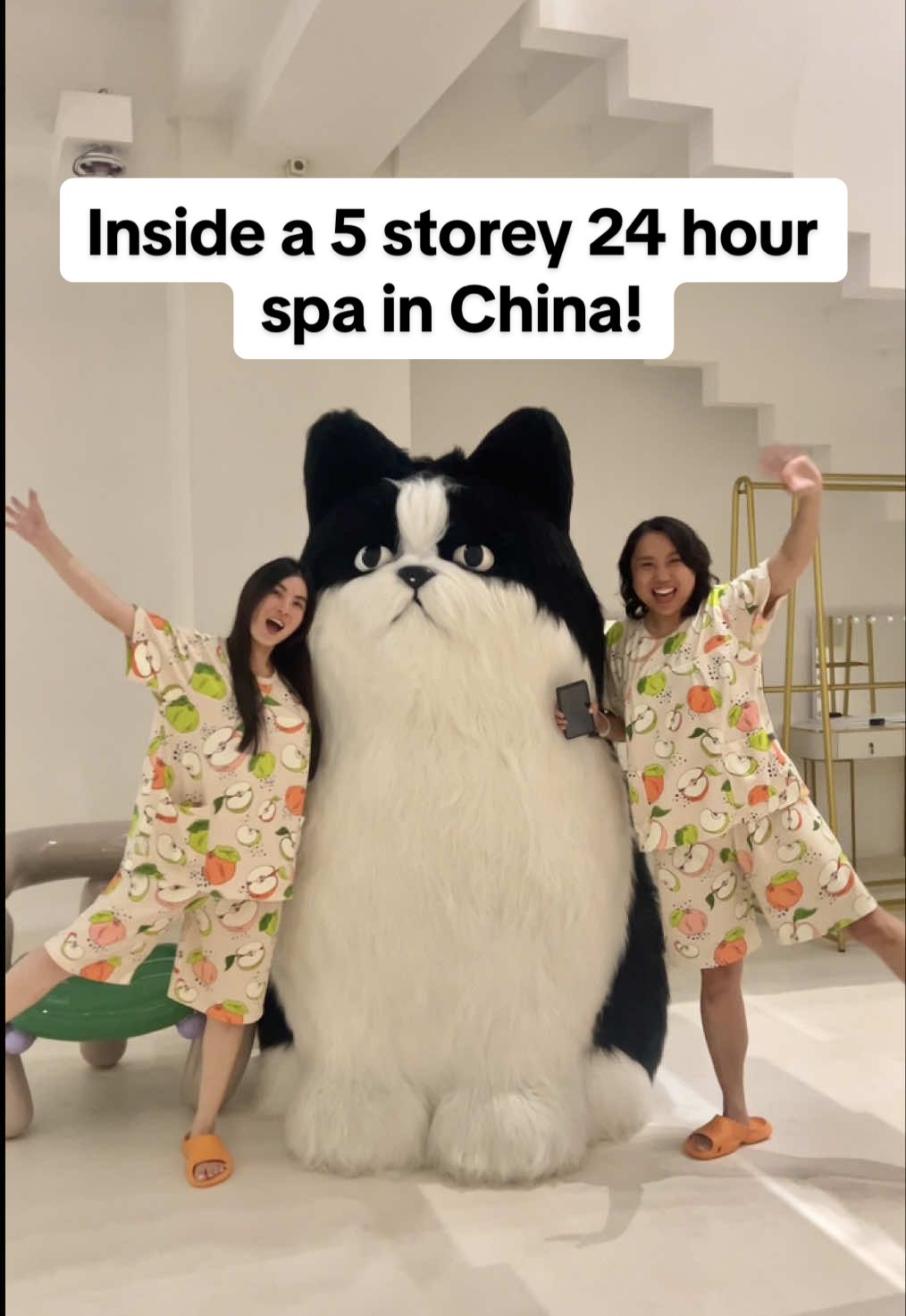 24 hour spas in China are crazy 😱‼️ Even though it’s a “spa” there’s actually SO much to do and lots of entertainment areas! You can easily spend 24 hours here with your friends and definitely a must do if you ever visit China 😍 The one we went to was called V Life in Beijing and apparently is one of the more better value ones, but there other more boujee spas I want to checkout in future ✨  We paid around $70 AUD for an 18 hour package! Many things were included but some things like karaoke and dinner cost extra 😊 #chinatravel #explorechina #travelblog #travelvlogger #beijing things to do in Beijing | 24 hour spas Beijing | Beijing activities 