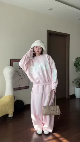 Màu hồng cưng xỉu 😋 #viral #fyp #outfit #dailyoutfits #xuhuong 