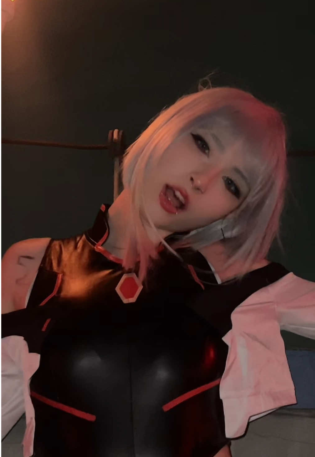😝
