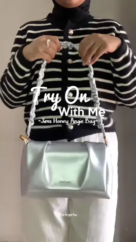 Spill @erinprtw #taswanita #tasselempang #shoulderbag 