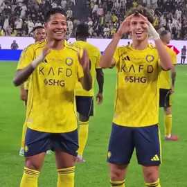 ارقص يالله جننهم 👀 💎 #alnassr #fyp #joaofelix 