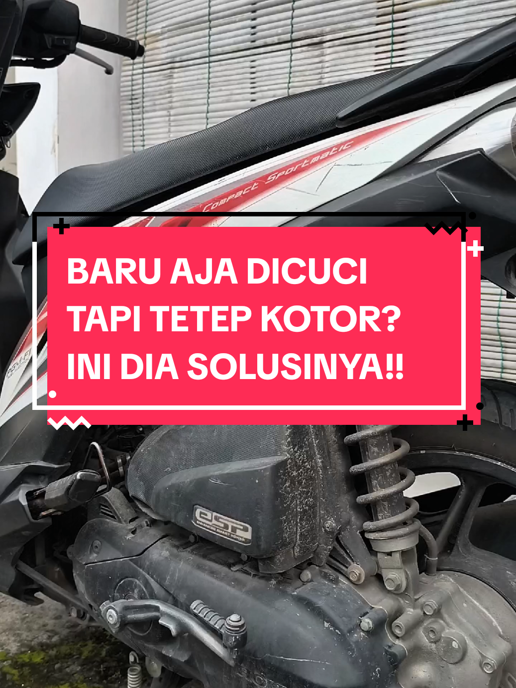Sering banget masalah ini muncul 🥹 baru juga dicuci motor udah balik kotor lagi 😩 #perawatanmobil #pengkilapmobil #solusiautocare #viral #fyp 