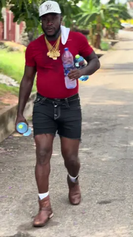 When your uncle come back from abroad with nothing 🤣🤣🤣🤣#officialdrlikee #like #goviral #fyp @Baby gruma @Kwadwo-ananta💫💦 
