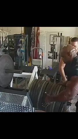 Roonie COLMAN the king of gym✌️❤️ #ronniecoleman #fyp #gym #motivation #viral 