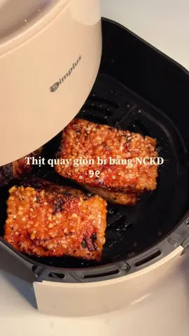 Hôm nay làm thử thịt quay giòn bì đơn giản bằng NCKD @Simplus Vietnam @Simplus Pink  #simplus #simplusvn #mcnwinbegin #nauancungtiktok #ancungtiktok 