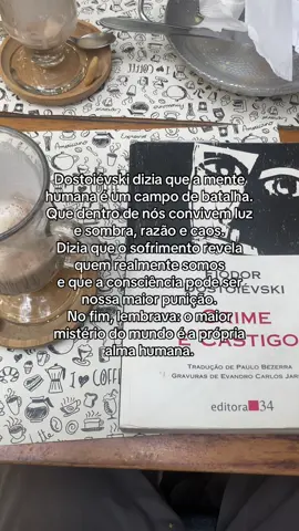 Dostoiévski me deixa em paz. #dostoyevski #livros #foryou 