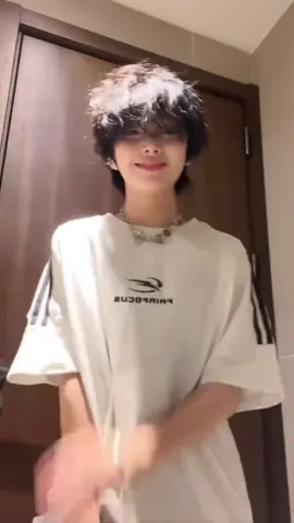 hi I’m new!! my other acc I forgot the pass #fyp #koreanboy #cuteboy #foryoupage #foryourpage 