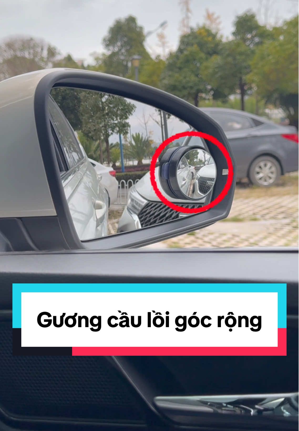 Gương cầu lồi nhỏ giúp giảm thiểu điểm mù khi lùi, vật dụng hữu ích cho lái mới #phukienoto #phukienxehoi #phukienoto36 #guongcauloixoadiemmu #guongchieuhau