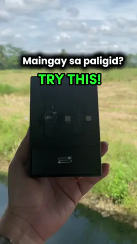 Sawa ka na sa maingay na paligid habang nag rerecord or video? Try this wireless microphone! Plug and play lang no app needed. Compatible sa iphone at android. Perfect pang vlogs, online selling, and live selling. Kaya e check out niyo na ito!👍😀 #wirelessmicrophone #tnww16 #noisereductionmicrophone #contentcreatortools #microphoneforphone 