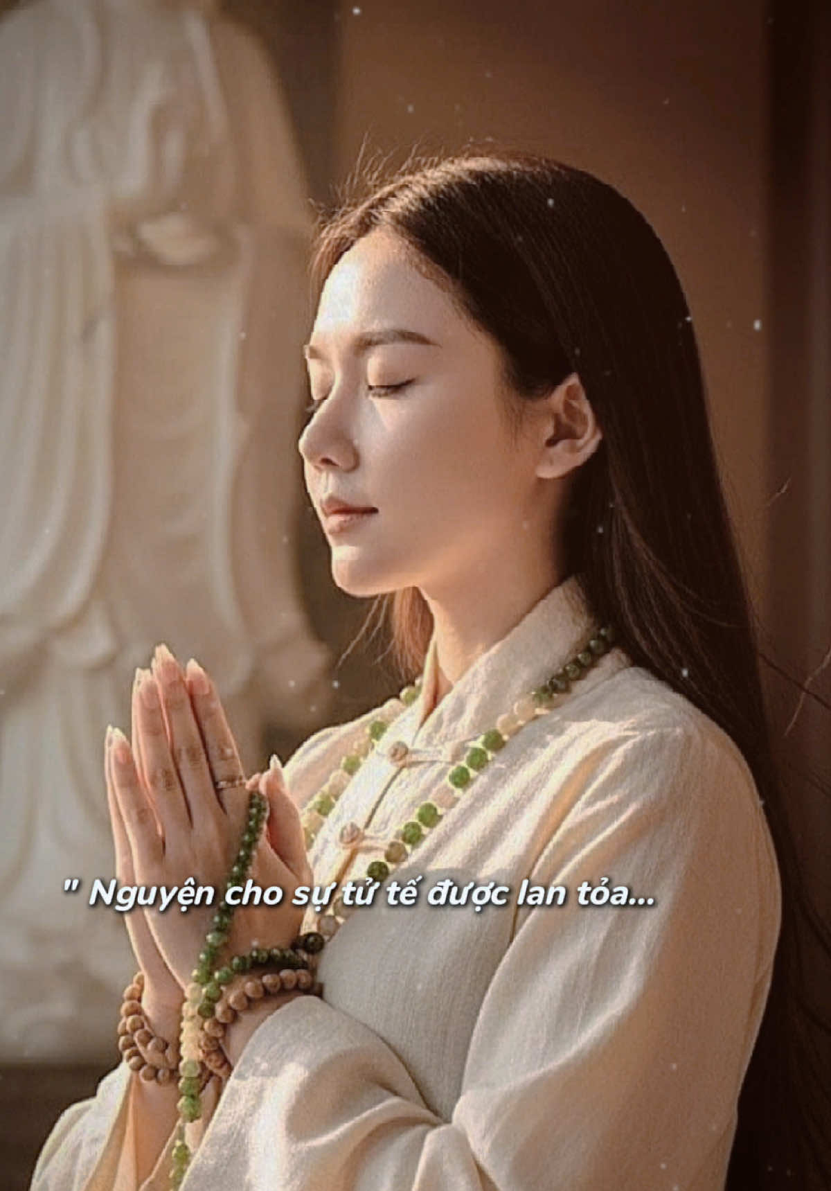 Ngày Rằm tháng 10 Âm lịch 🪷. Mong mọi người luôn được bình an, hạnh phúc. Nam mô a di đà phật 🙏🏻 #adidaphat  #binhan #hanhphuc #manhkhoe #xuhuong 