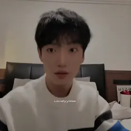 RenJie&BinBin 'Binbin mal do namorado para minha amiga' pegadinha fofa de casal Gay  #RenJie #BinBin #RenJieBinBin #couple #fyp 