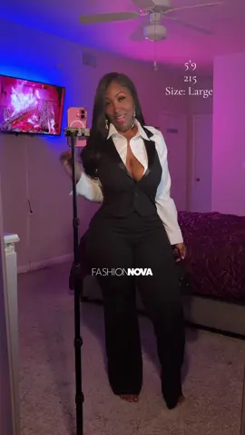 #fashionnova #jumpsuit #newyearsoutfit #holidayoutfits 