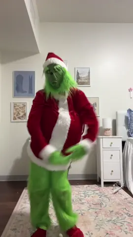 22 days till Grinchmas #grinch #dance #christmas #spotifywrapped #fyp 