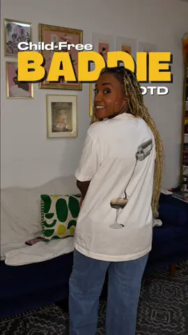 They say getting dressed is a chore. But when you’re a child-free baddie? It’s a declaration. A ritual. A reminder that this life is yours. I don’t have to get anyone out the door in the morning. So I take my time. I try something bold, fun, or interesting. I wear men’s t-shirts just because. No school runs. No soccer games. No rushing. Just me, a vibe, and the freedom to take up space in style. #nyc #OOTD #petitefashion #whimsy #winteroutfitideas 