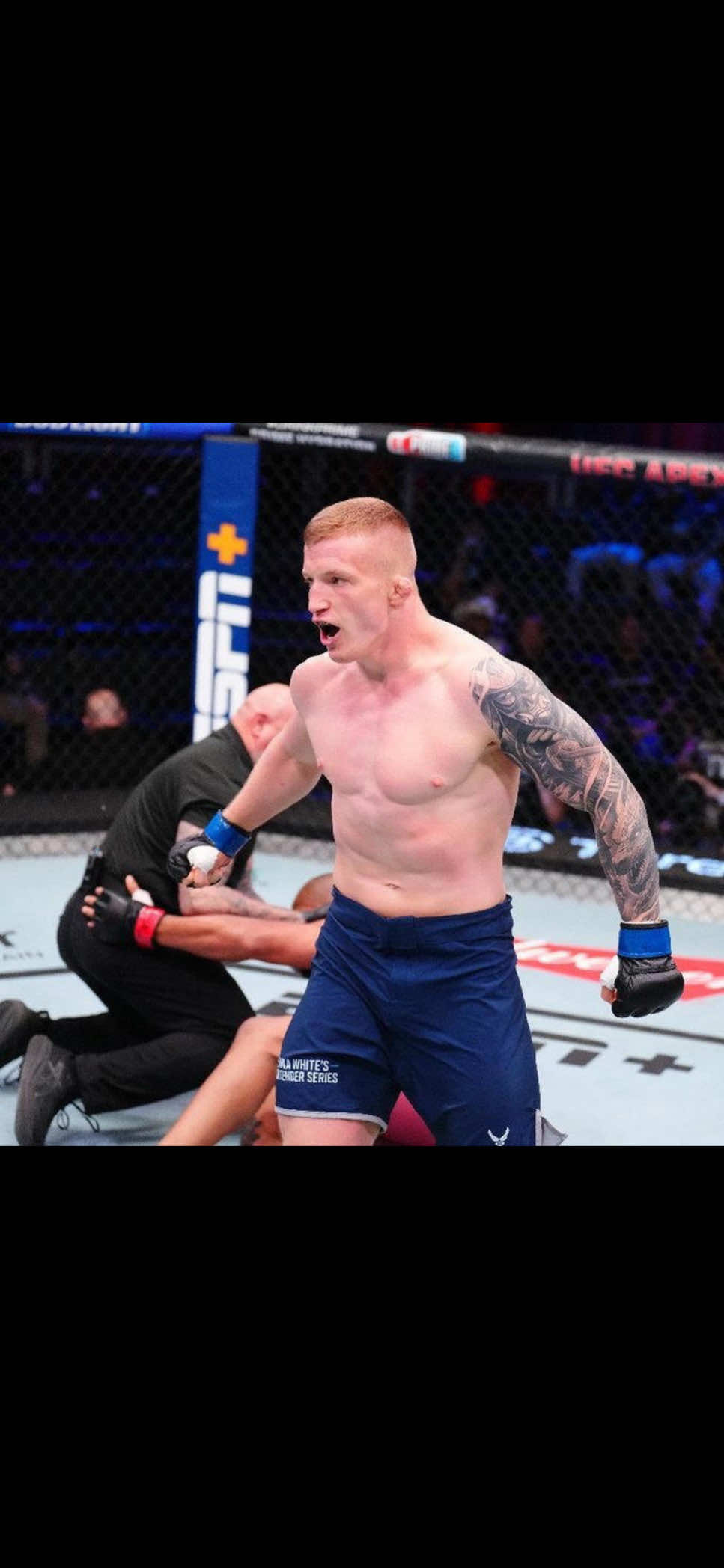 ostur taşım ostur . . . . . . . . Profilimizde ki linklerden veya DM üzerinden bizimle iletişime geç ve siparişini stokları bitmeden oluştur 📩 #iboaslan #UFC #mma #mmafighter #ufcfighter    