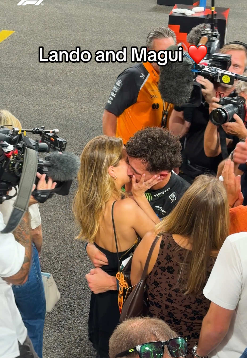 you can see how much it means 🥹🥰 #f1 #landonorris #abudhabigp 