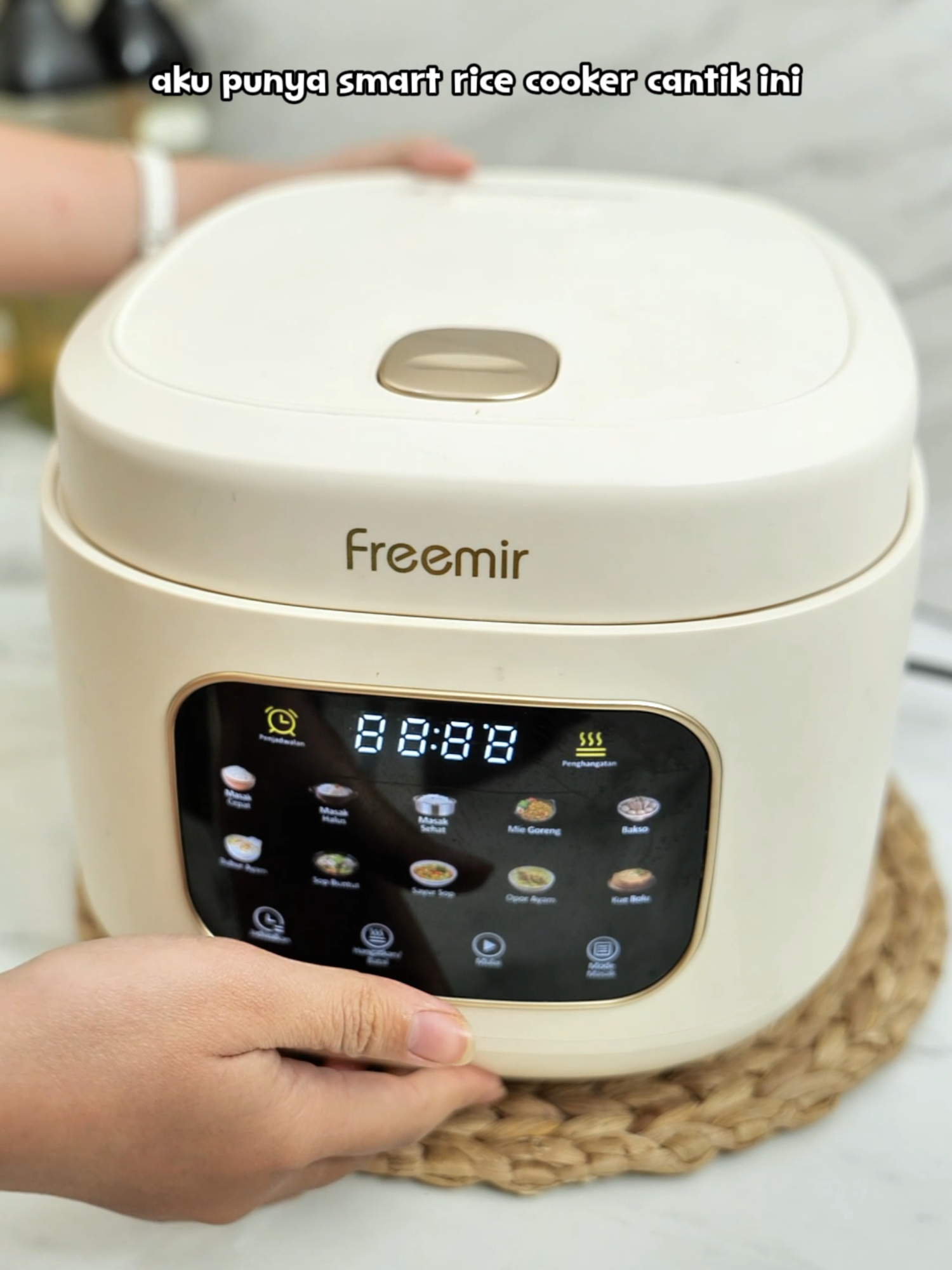 Liat nih Smart Rice Cooker cantik aku ini 😍 #freemir #ricecooker #ricecookermultifungsi #ricecookerlowcarbo