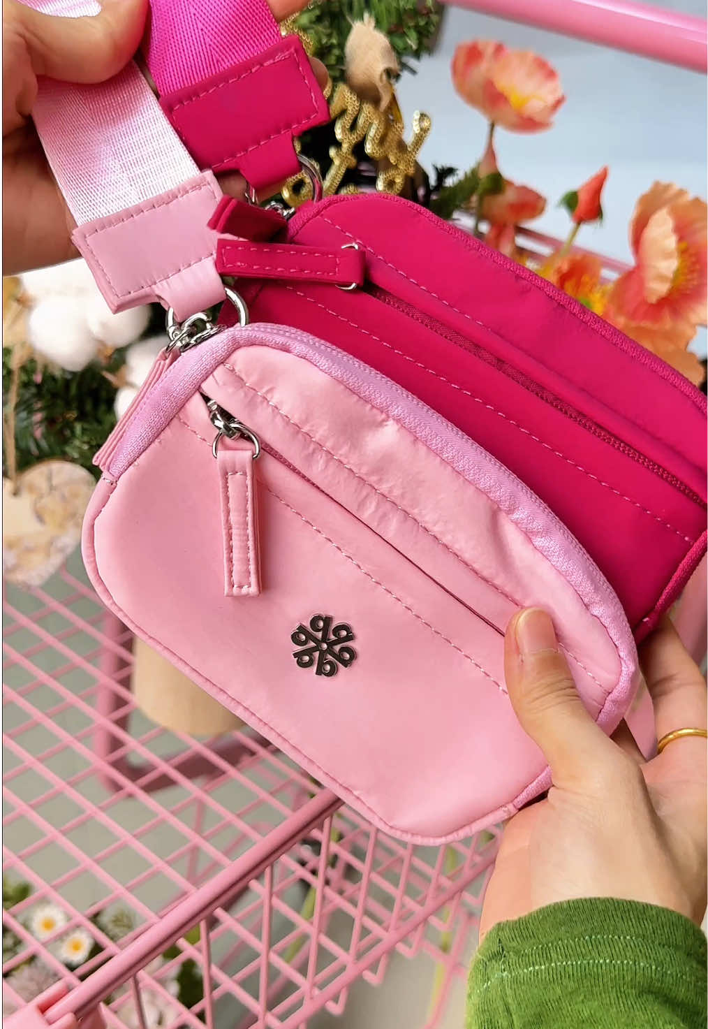 My favorite zipper wallet#fyp #wallet #shortwallet #walletforwomen #coinpusher 