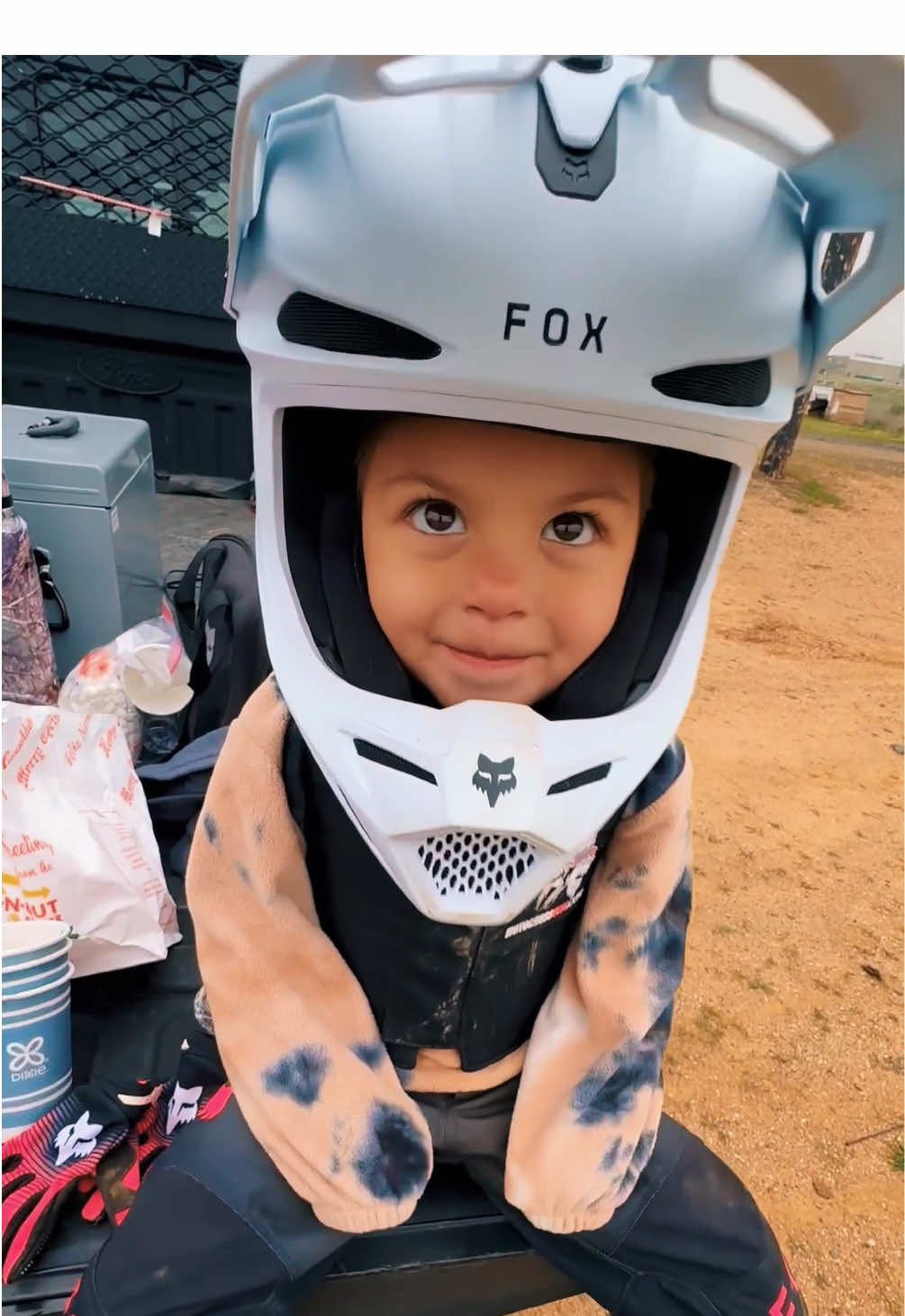 Cold motos today getting ready for her race next weekend🤘🏼#motogirl #dirtbikekidz #motocross #girldad #trending 