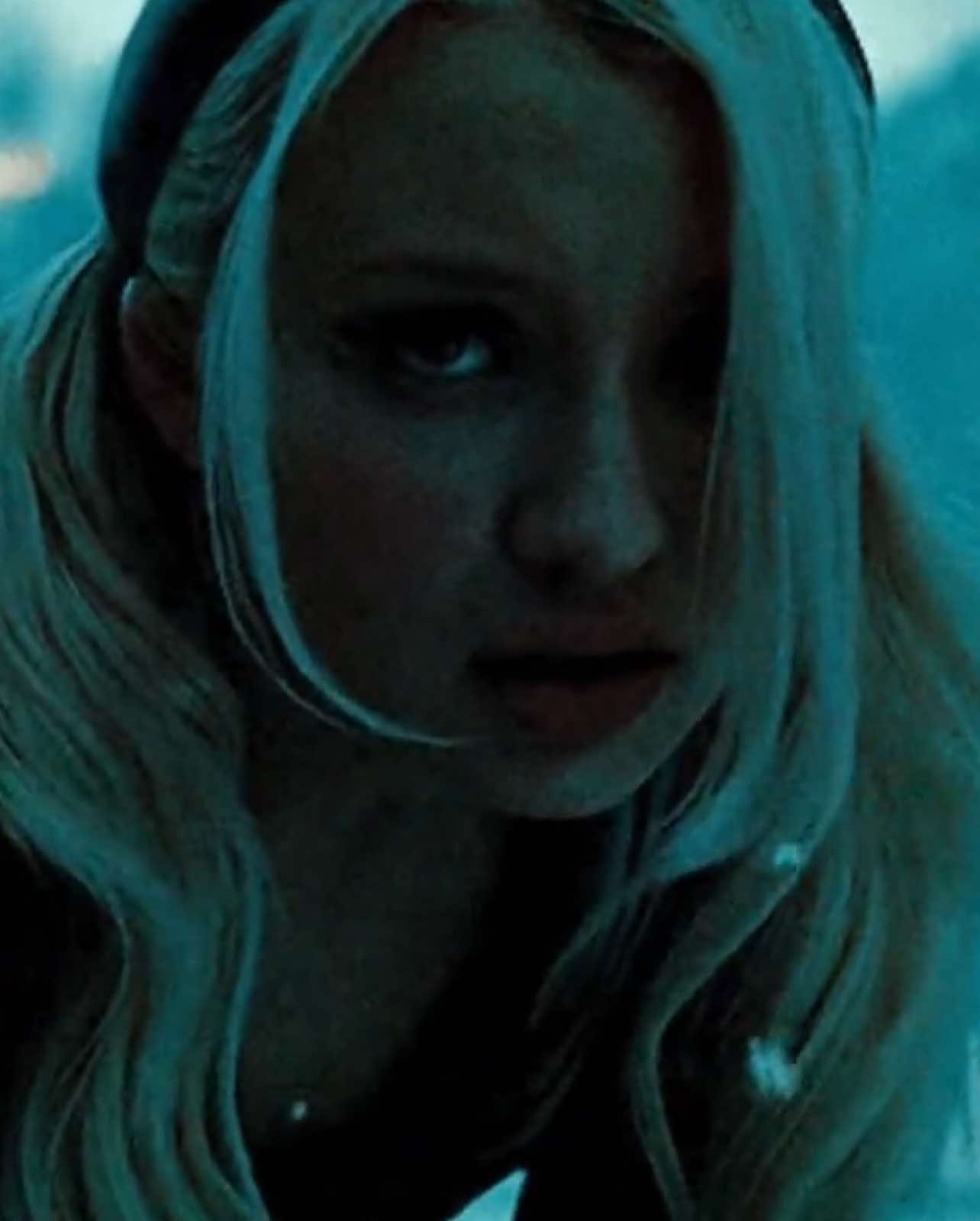 I need infinitely more movies like this #suckerpunch #babydolledit #gifedit #aesthetic #fypシ 