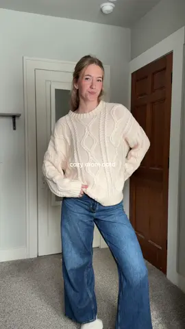 my go to sweater lately 🤍🤍🤍  #cozyoutfit #momoutfit #sahmoutfit 
