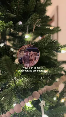 so cute and easy🎄  #fyp #ornaments #diyornaments #christmas #christmasornaments 