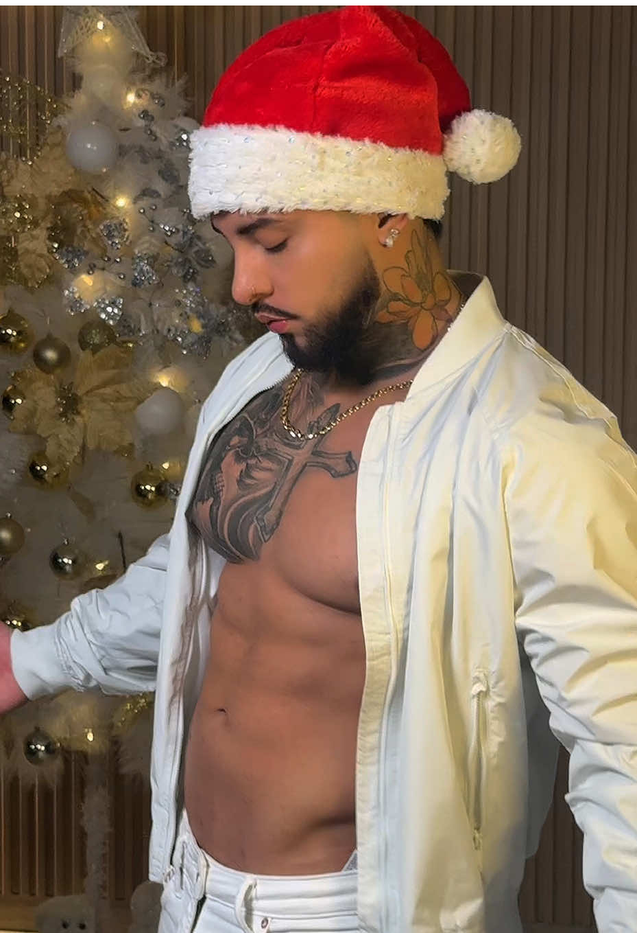 🎅