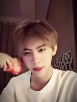 Điệu thổi tóc của boy phố hồi trước ngầu ghê …  #ZhanXuan #LưuHiênThừa #LiuXuanCheng #刘轩丞 #lưutranh_刘铮 