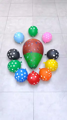 balloon popping 🎈🎈  #balloonpopping #popping #asmrvideo #balloon #asmr 