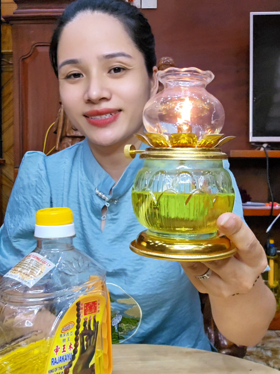 Đèn thờ hoa sen dâng ban thờ#dentho #thuychiase#daudotden #daucattuongluuly#dauluulycattuong @ThủyPhạm-Đồ 