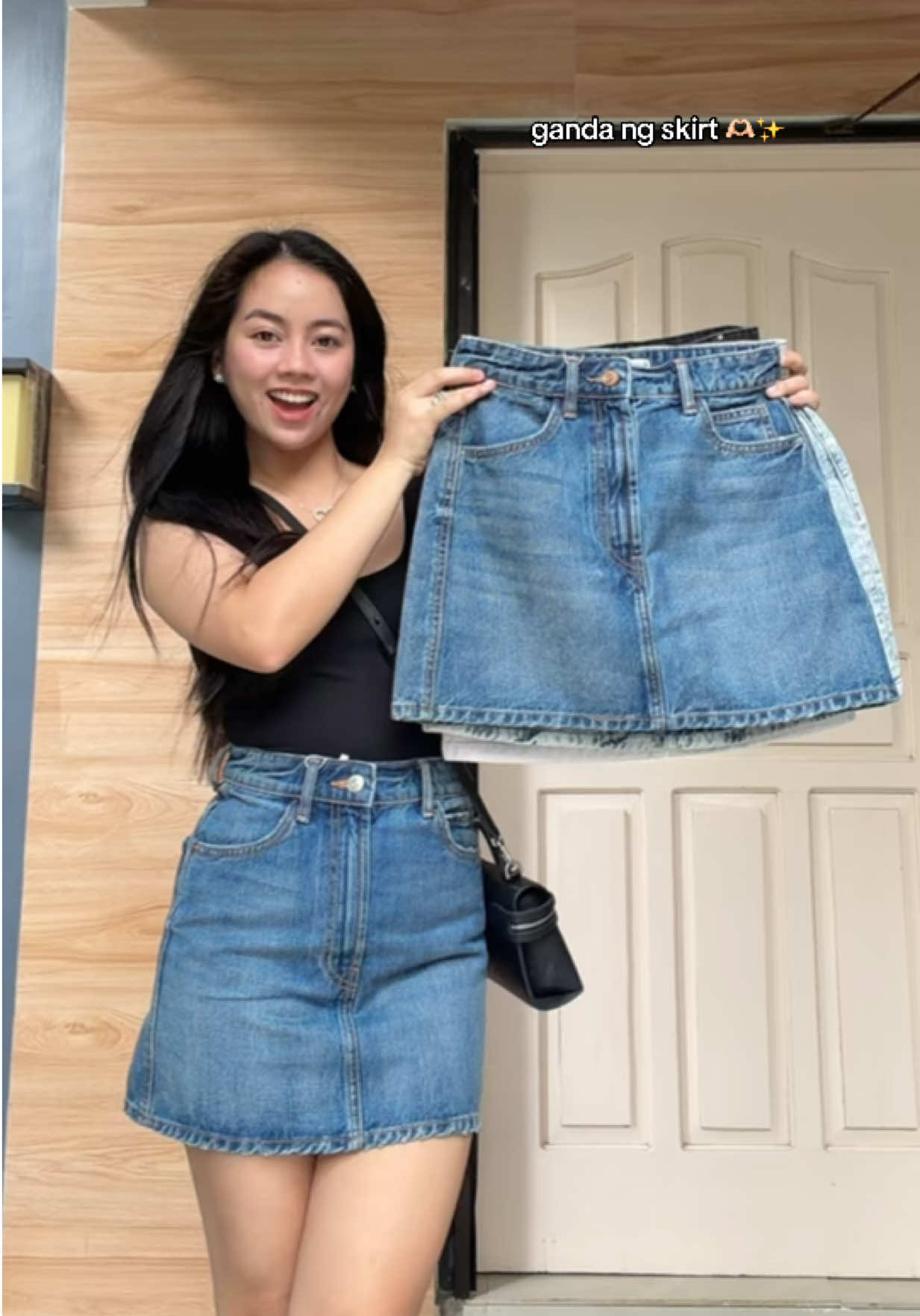 Perfect for your ootd, super inlove with the quality & fit! #skirt #skirts #miniskirt #skirtoutfits #denim 