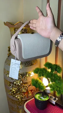 Tas slempang wanita #taswanita #tasselempangwanita #slingbag #shoulderbag #tasmurah 