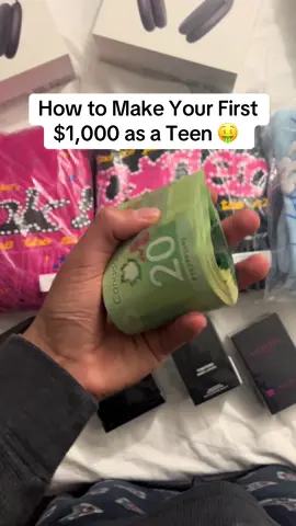 Best side hustle for teens right now #reselling #reseller #sidehustle #viral #fyp 