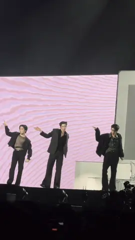 LIAR❤️‍🔥 #jungt #phutatchai #thaichayanon #happybusday2025 #busbeecauseofyouish 