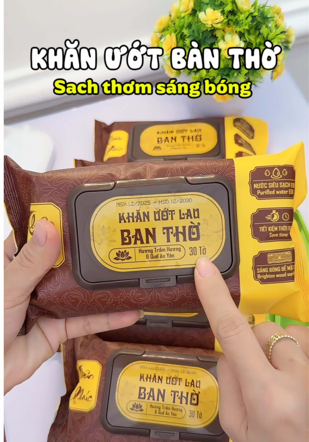 Tặng bộ chổi khi mua khăn ướt lau ban thờ nè mấy c #dothocung #khanuotlaubantho #khanbaosai #khanlaubantho #methamriviu 