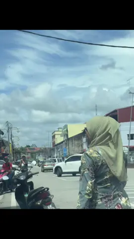 Jadilah cinta terakhir dalam hidupku..kerana aku tidak ingin mengenal orang baru dalam hidupku#luvmyhusband #missyou 