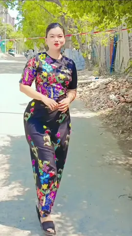 #ဝတုတ်မလေးကိုချစ်ပေးကြပါအူံးနော်😘😘😘😘♥️♥️♥️♥️ #အကောက်သစ်followပေးကြပါအုံးရှင့်🥰🥰🥰 