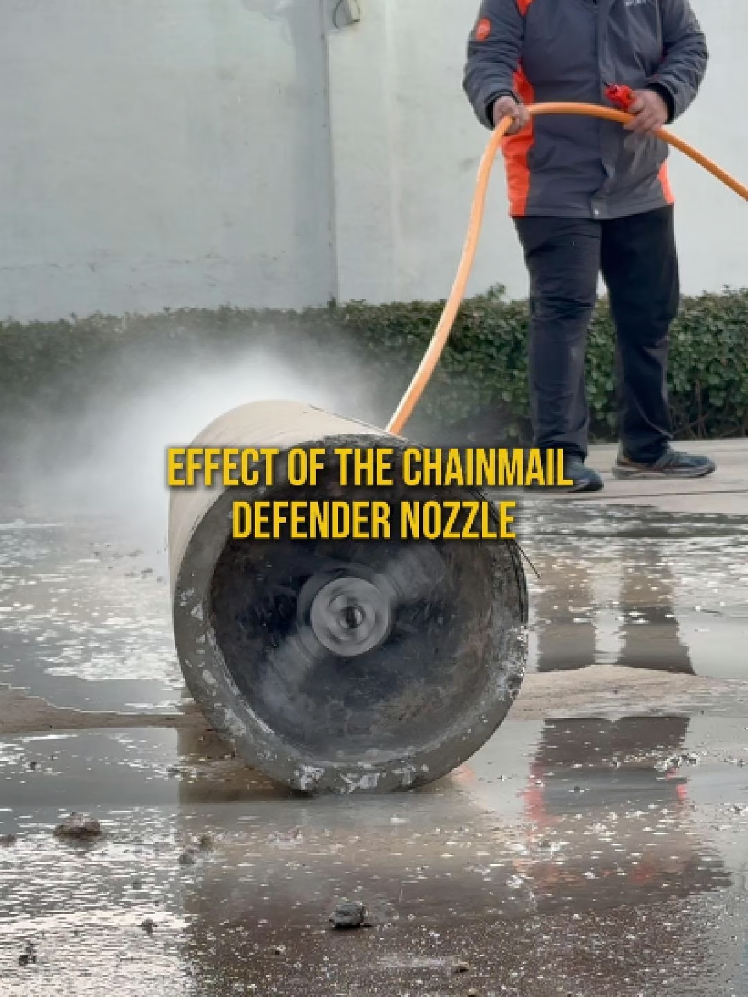 When paired with the Chainmail Defender nozzle, the Berserker series can easily clear stubborn blockages such as concrete and tree roots from pipes.#Pipecleaning#Heavy-dutyblockageremoval#Concreteandrootcutting#Seweranddraincleaning