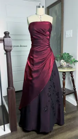 Vintage 90s through the early 2000s era formal dresses. Just a few that sold last season, but we restock with similar styles weekly.  Please message us on depop (only) with any questions or for international shipping!  #vintagepromdress #90spromdress #vintageformaldress #promdresses #vintagedresses 
