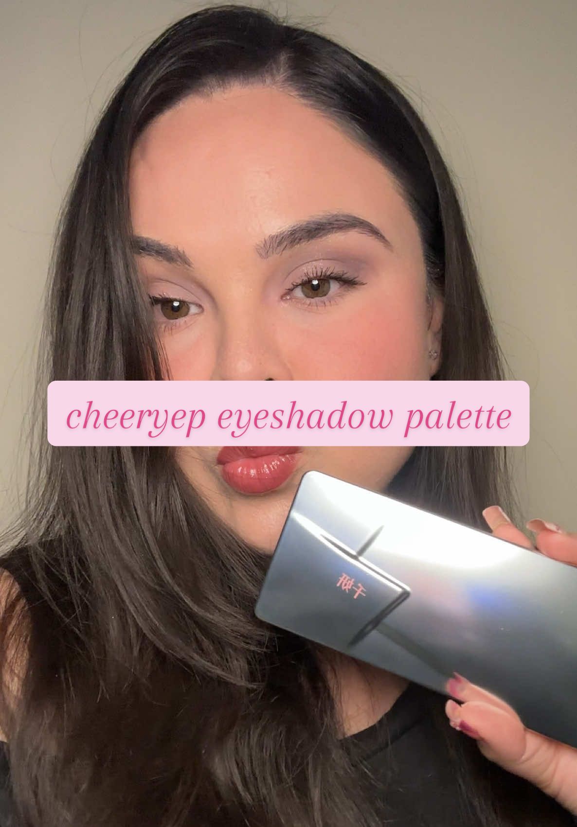 girlitas…. what do we think about this look?💋 i already been using the palette a lot so that’s why she’s looking beat up but loving these colors and pigment😍💕✨ #eyeshadowpalette #pink #tiktokshopfinds #beautycreator #makeuptutorial 