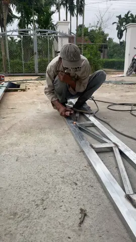 Thằng nào hàn mà ko đau mắt😂😂#hansat #hankeo #xuhuong 